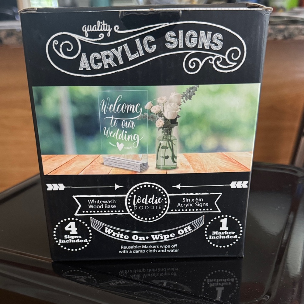 Brand new Acrylic Wedding Sign Set with Marker, or for parties